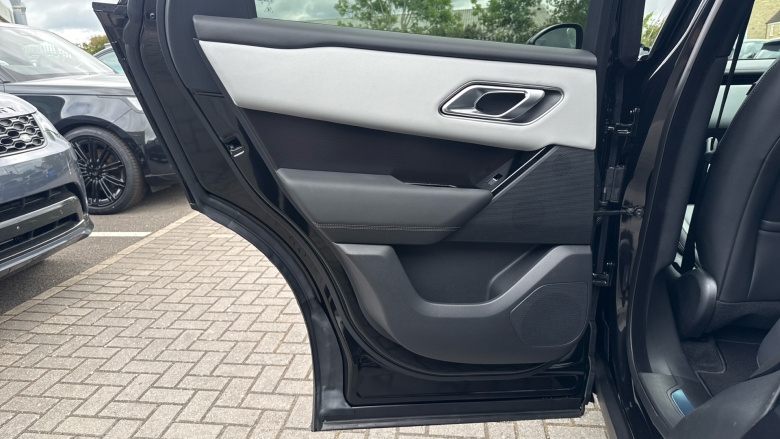 Land Rover Range Rover Velar 2.0 D200 MHEV Belgravia Edition 5dr Auto Diesel Estate
